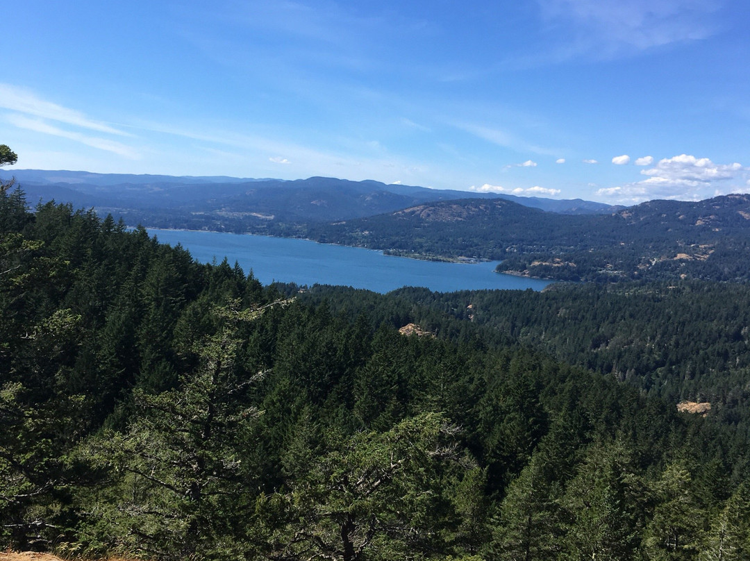Matheson Lake Regional Park景点图片
