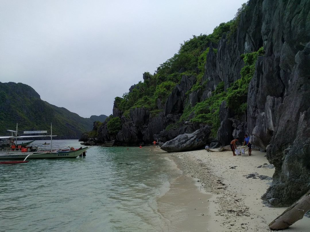 Talisay beach-爱妮岛必去景点