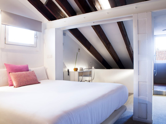 阿奇普酒店主图