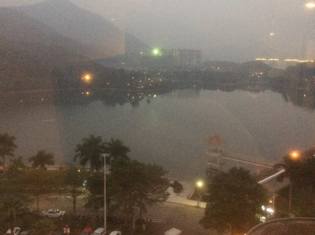 阳春东湖国际大酒店主图