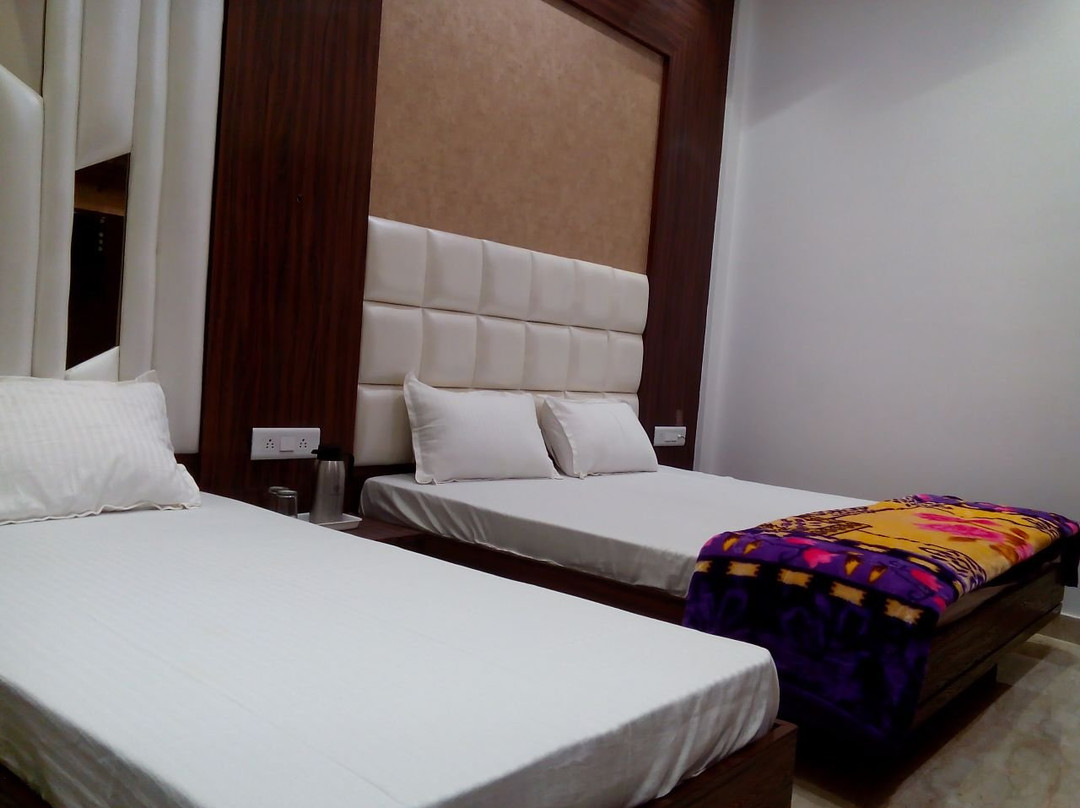 Suraj酒店住宿-Treebo Shree Anand Dham, Vrindavan