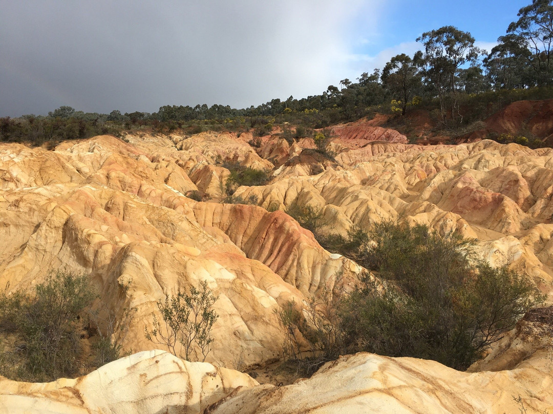 Kimbolton旅游景点-Pink Cliffs