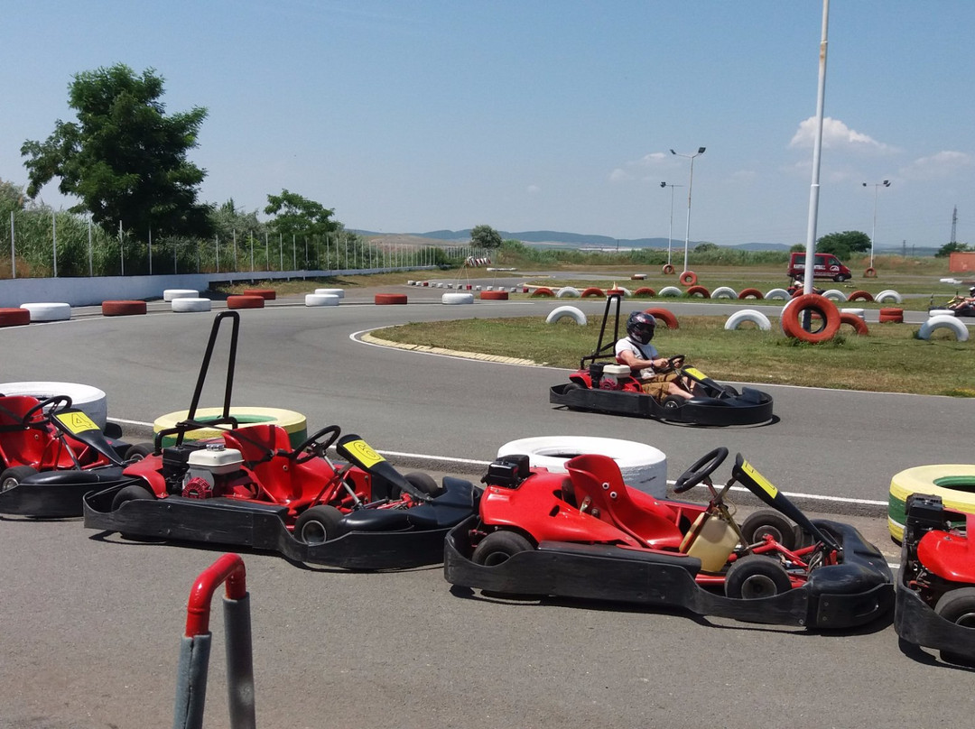 Sunny Beach Karting Track-晴滩必去景点