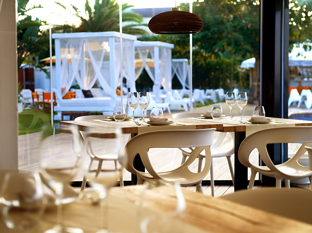 Casanova Beach Club CBC