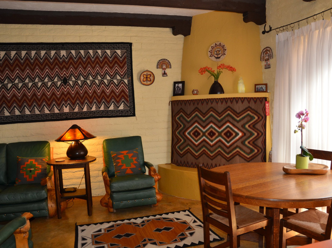 Nizhoni Ranch Gallery景点图片