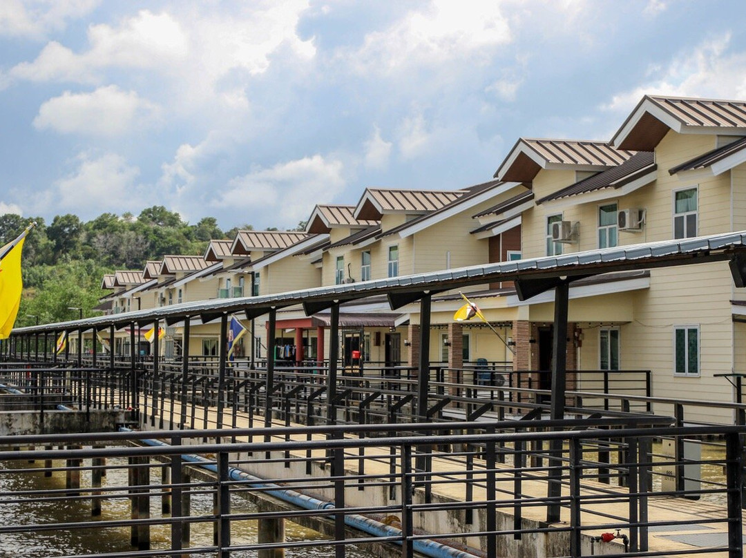 Water Village Malay Modern House