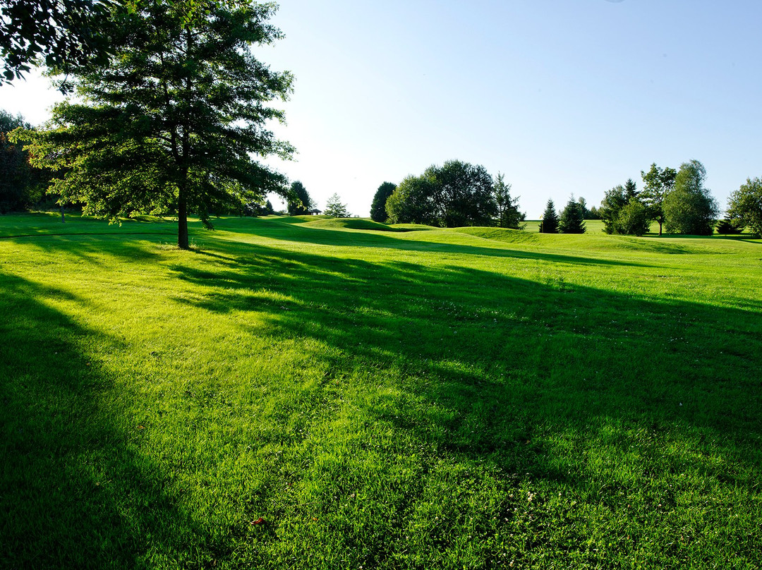 Golf de LaLargue-Mooslargue必去景点