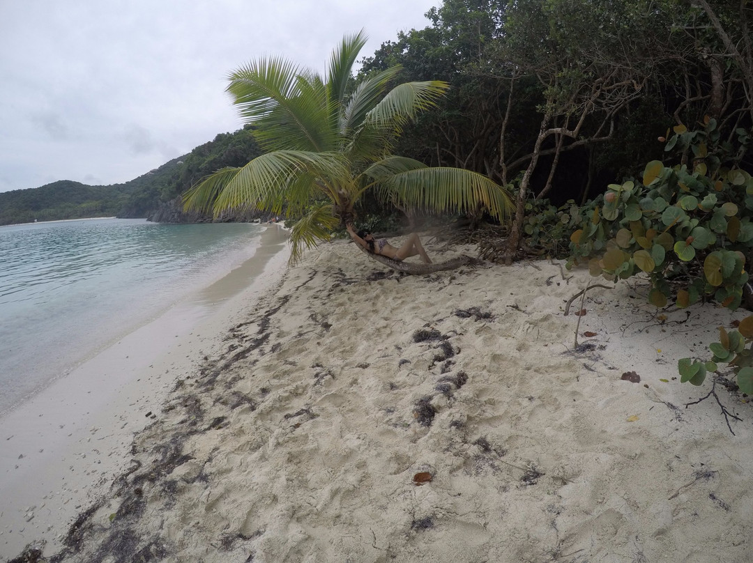 Jumbie Beach-维尔京群岛国家公园必去景点