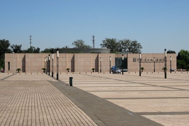 唐山抗震纪念馆-唐山市必去景点