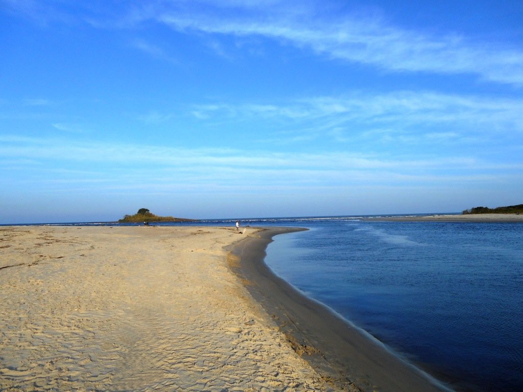 Barra do Sai Beach景点图片