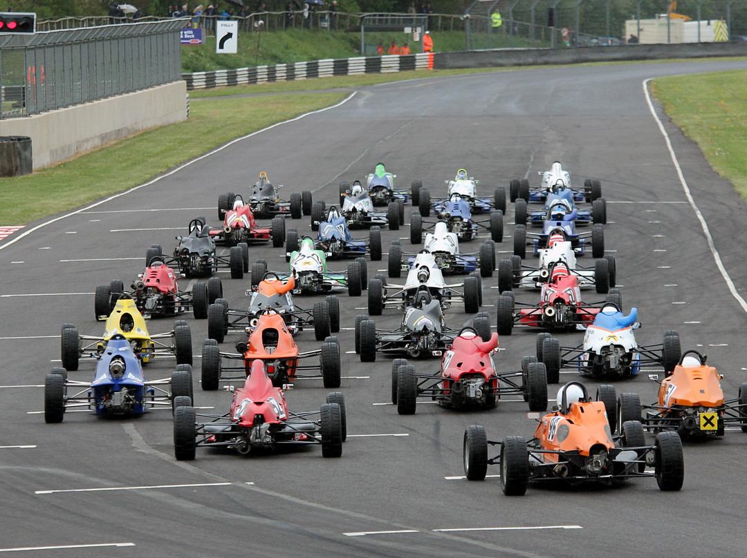 Castle Combe Circuit景点图片