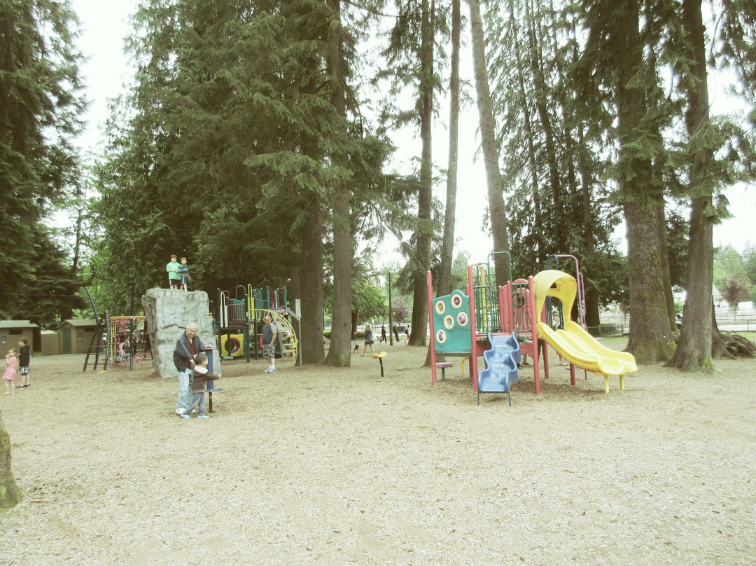 Maple Ridge Park-枫树岭必去景点