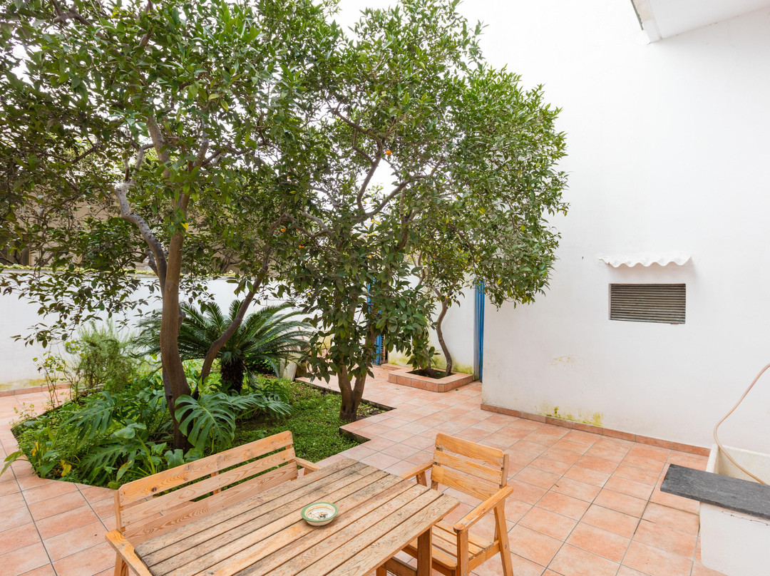 Amista Bed & Breakfast