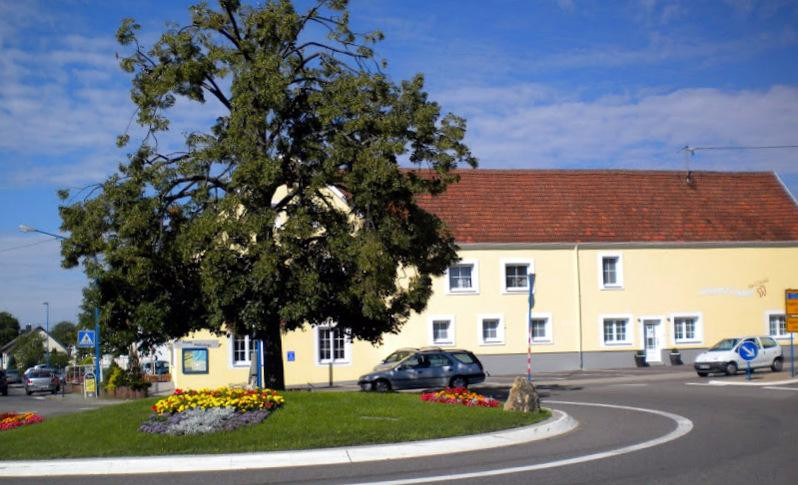 Herbitzheim餐馆和美食-Restaurant Schuwer