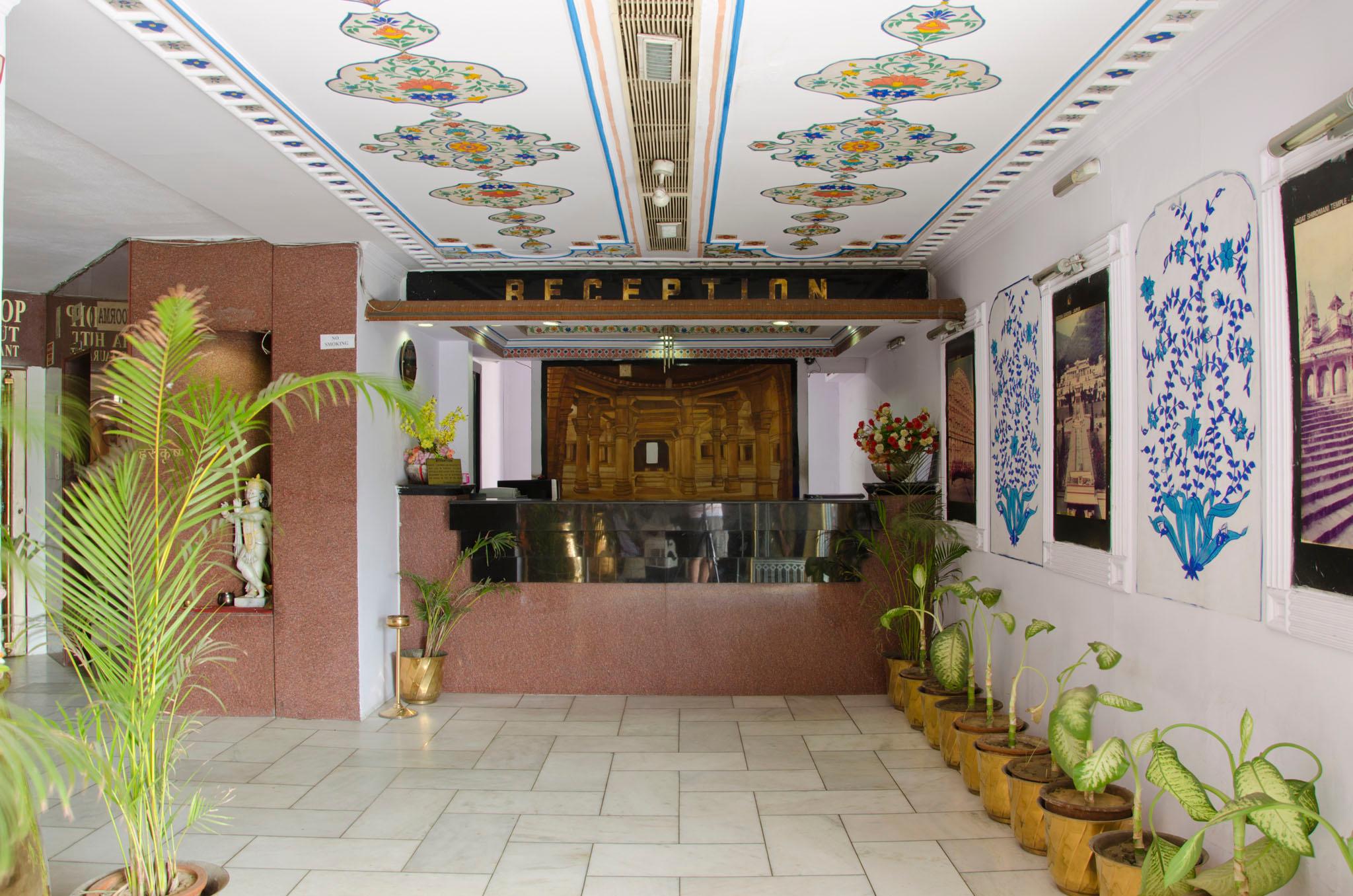 WudStay Sindhi Camp-官方
