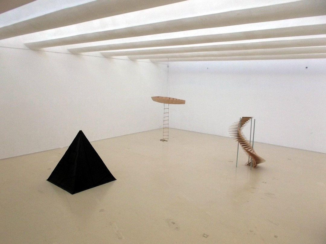 Herzliya Museum of Contemporary Art-荷兹利亚必去景点