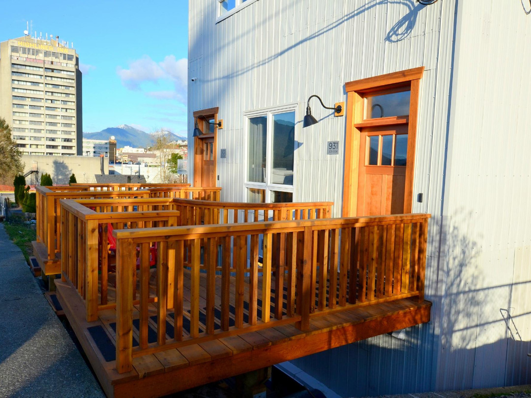 First Avenue Executive Suites