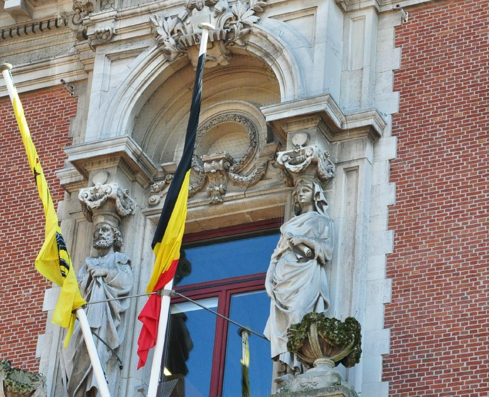 Gemeentehuis-Wetteren必去景点
