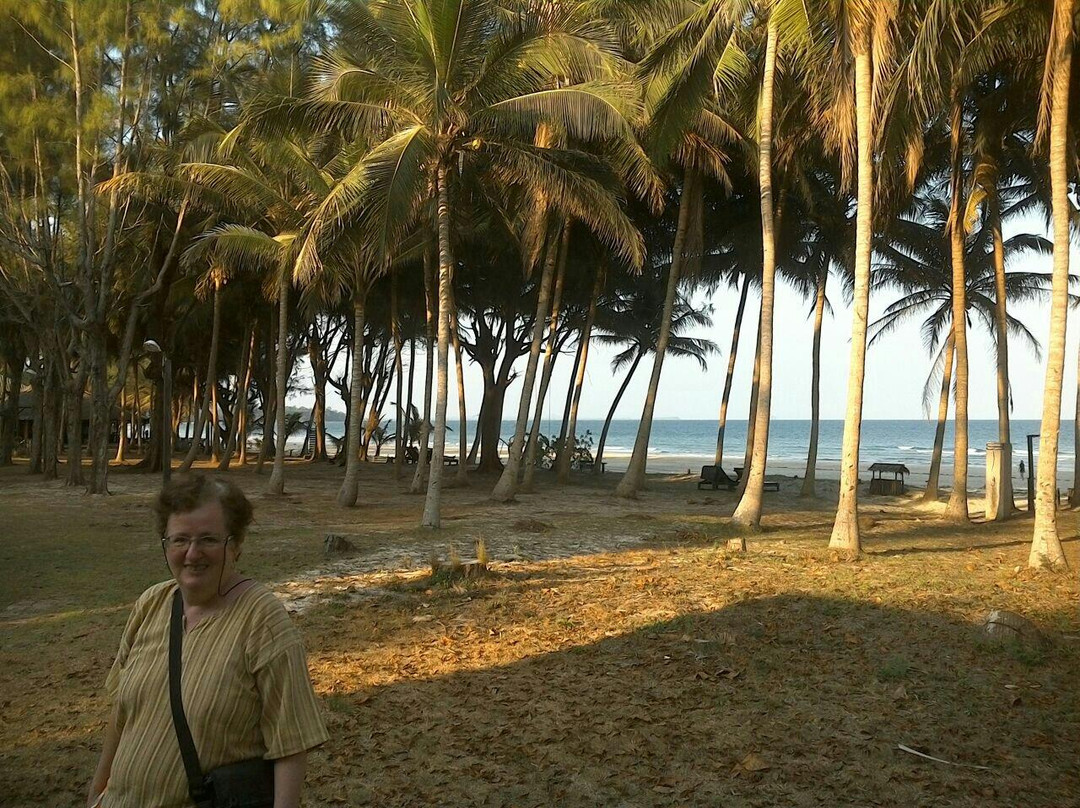 Thung Wua Laen Beach景点图片