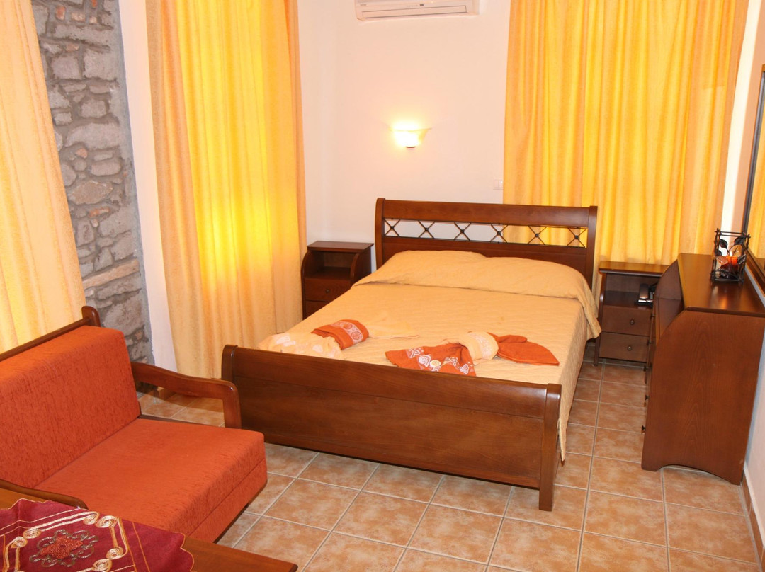 Artemis Traditional Resort主图