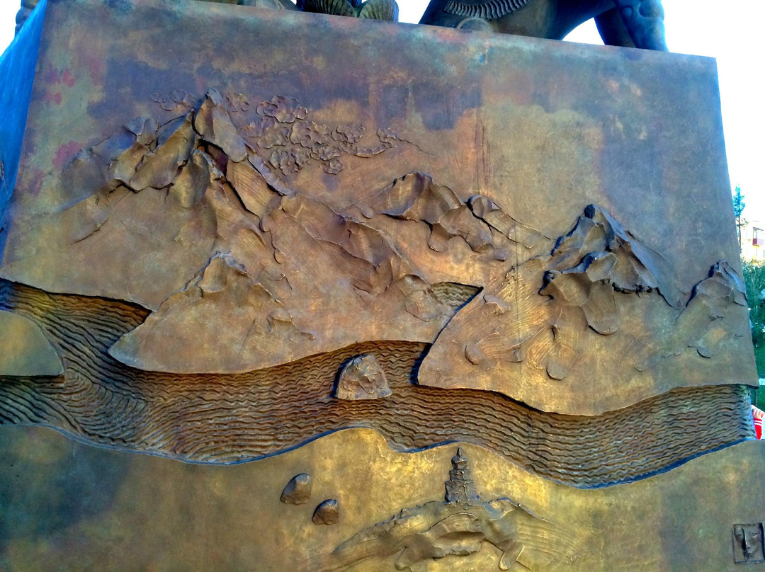 Obelisk Center of Asia-Kyzyl必去景点