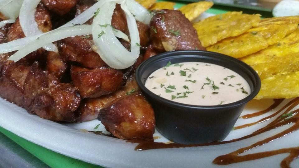 Corozal餐馆和美食-Limo Viejo