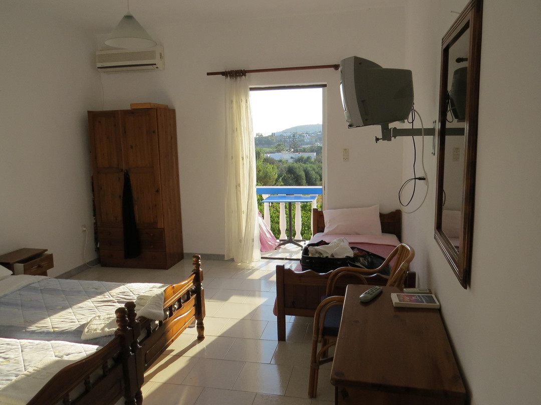 Calypso Apartments主图