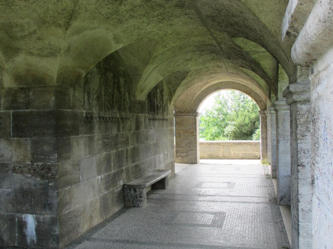 Bismarkturm Assenhausen-Berg必去景点