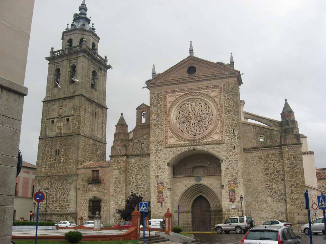 Colegiata de Santa María景点图片
