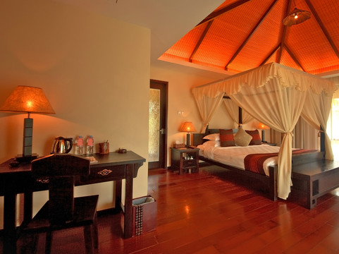 三亚亚龙湾五号度假别墅酒店主图