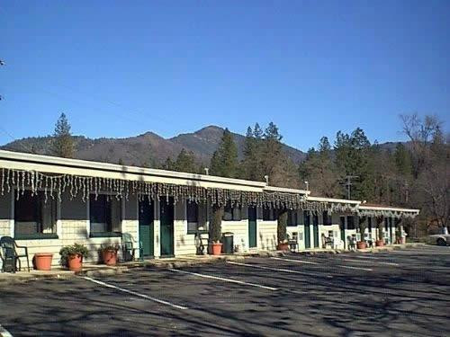 Trinity Center酒店住宿-Neu Lodge Motel