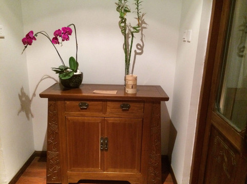 红墙花园酒店主图