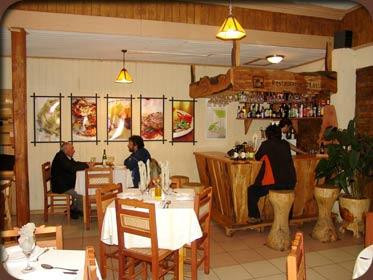 Canete餐馆和美食-Restaurante D'lastra