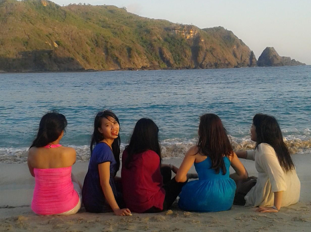 Mawun Beach-龙目岛必去景点