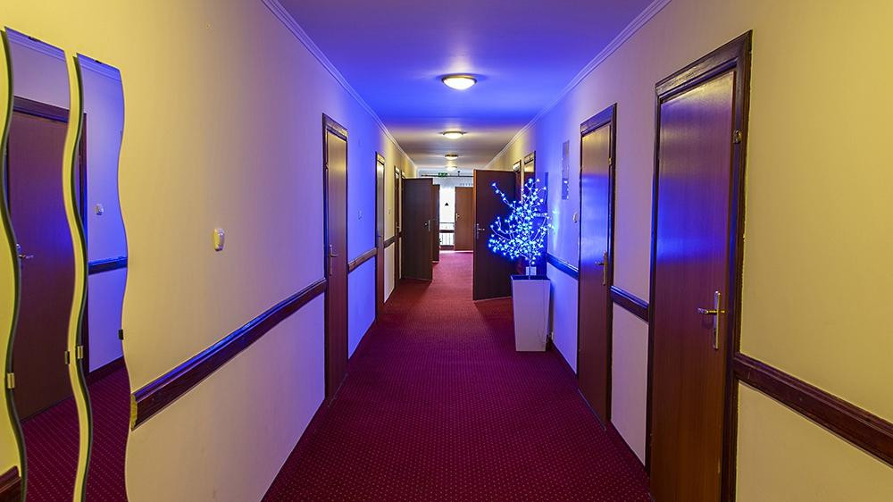 Zajazd Pod Gwiazdami主图