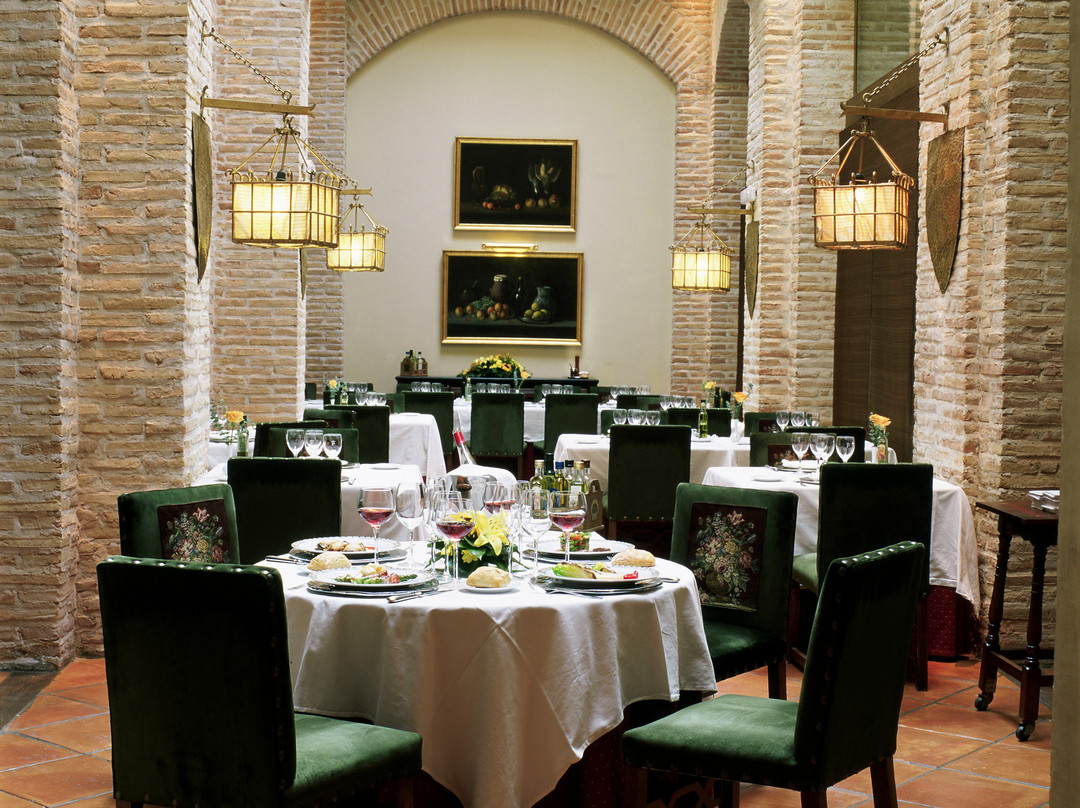 Olite餐馆和美食-Restaurant Parador de Olite