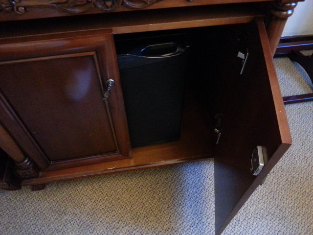 阳光假日大酒店主图