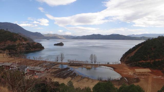 泸沽湖尼赛庄园-浴室