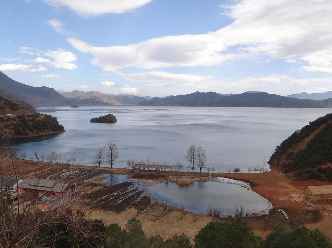 泸沽湖尼赛庄园主图