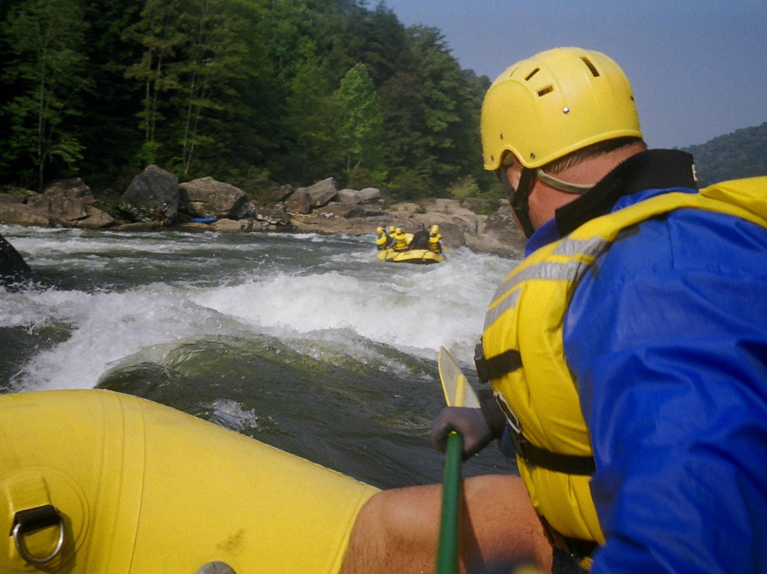 River Expeditions景点图片