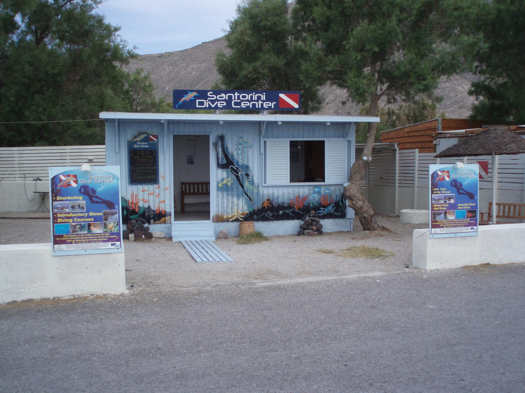 Santorini Dive Center-佩里萨必去景点