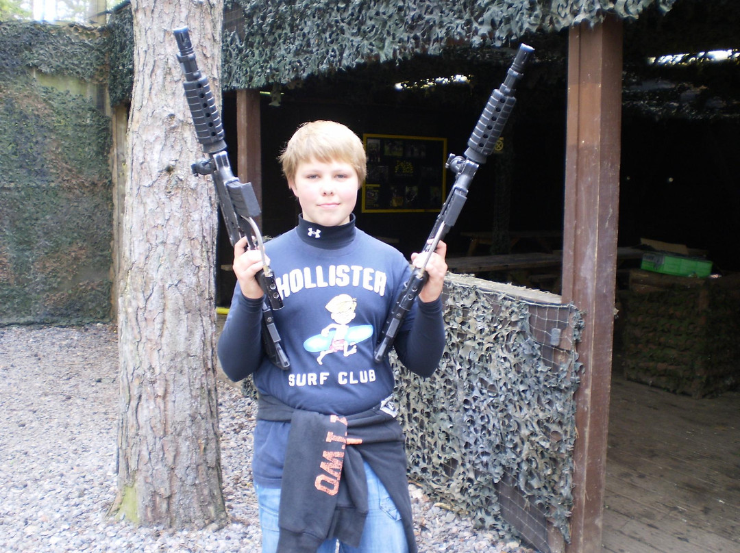 Delta Force Paintball Southampton景点图片