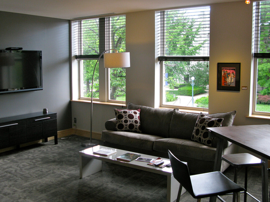 Suites at 118