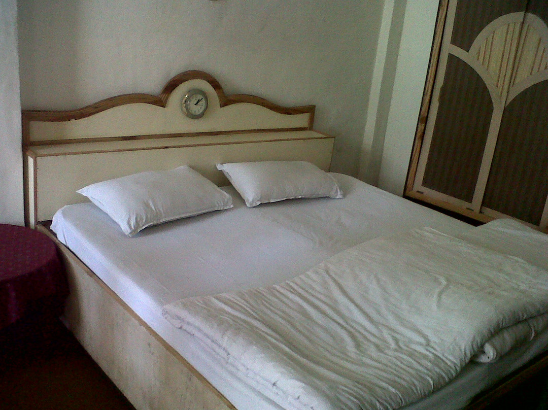 印度酒店 - 商业街奈尼塔尔 - 湖景