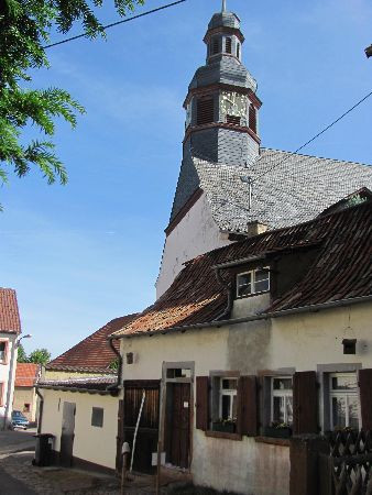 Ev. Martinskirche Bosenheim景点图片