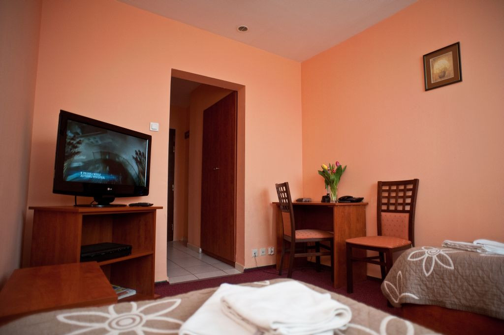 Hotel 1主图