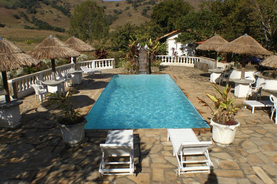 Cambuquira餐馆和美食-Fazenda dos Anjos