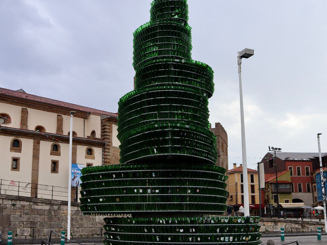 Arbol De La Sidra景点图片