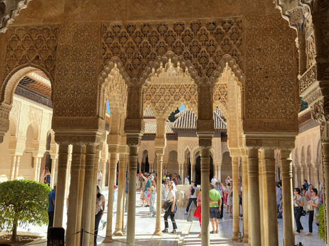 Tour privado Alhambra evite colas (incluido Ticket de palacios nazaries y Generalife)-格拉纳达必去景点