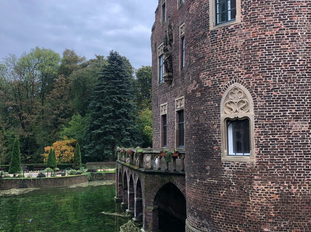 Schloss Paffendorf-Bergheim必去景点